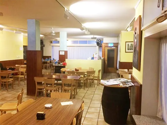 Interior do local social Sementeira